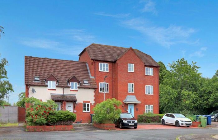 1 Bedroom Flat To Rent In Uckington, GL51