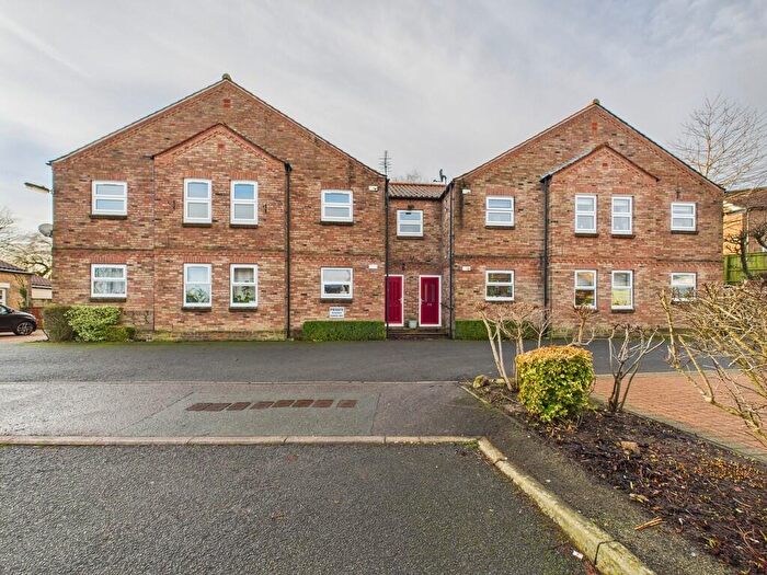 2 Bedroom Apartment For Sale In Alexandra Court, Bedale, North Yorkshire, DL8