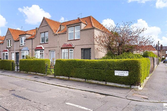 3 Bedroom End Of Terrace House For Sale In Bangholm Park, Trinity, Edinburgh, EH5