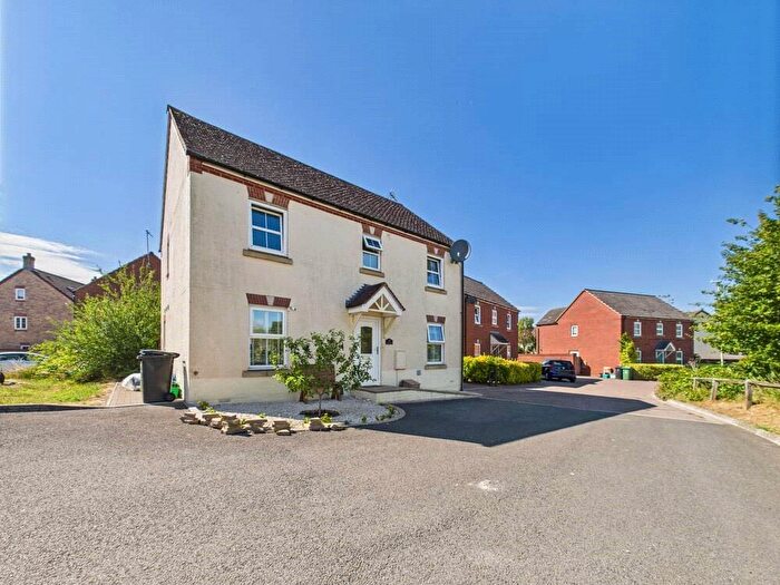 4 Bedroom Detached House For Sale In Marham Drive Kingsway, Quedgeley, Gloucester, Gloucestershire, GL2