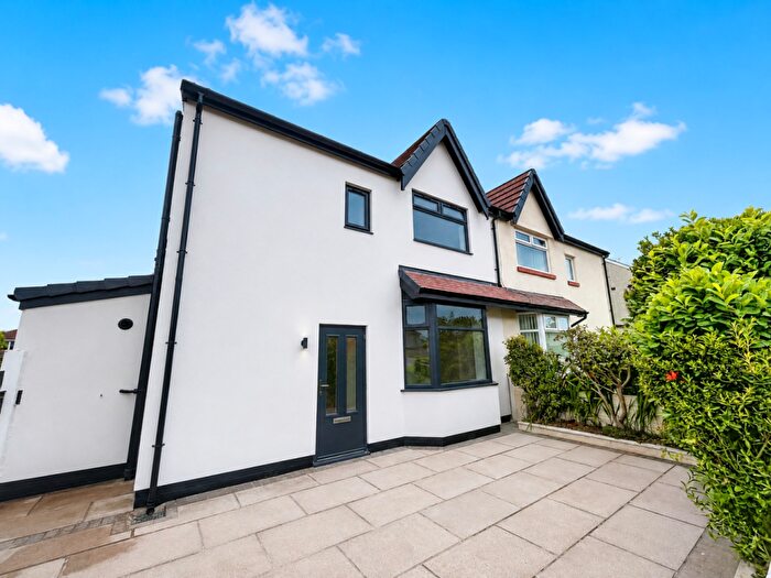 3 Bedroom Semi Detached House For Sale In Ribble Avenue, Southport, Merseyside, PR9