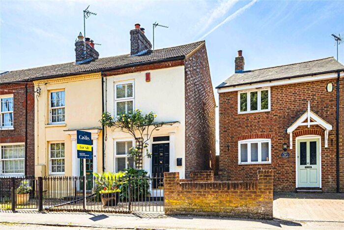 2 Bedroom End Of Terrace House For Sale In High Street, Eaton Bray, Dunstable, Bedfordshire, LU6