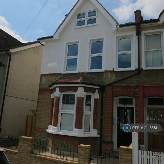 2 Bedroom Flat To Rent In Liverpool Road, Thornton Heath, CR7