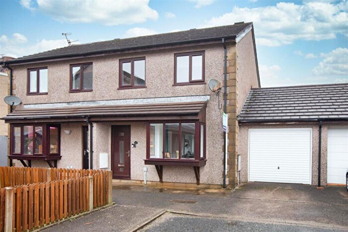 3 Bedroom Semi Detached House For Sale In Forest Park, Lancaster, LA1