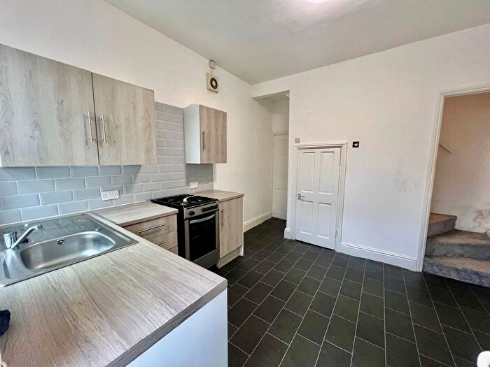 2 Bedroom End Terrace House To Rent In Jameson Street, Blackpool, FY1