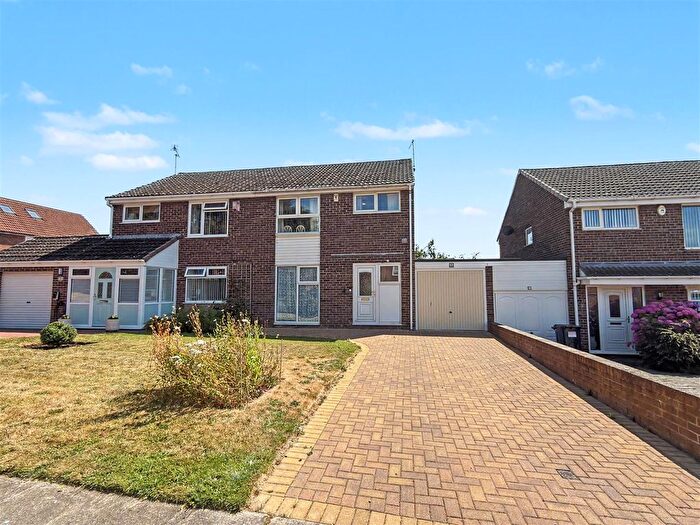 3 Bedroom Semi Detached House For Sale In Littlebeck Drive, Darlington, DL1