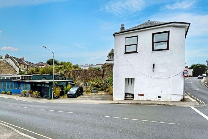 1 Bedroom Flat For Sale In Pound Street, Liskeard, PL14