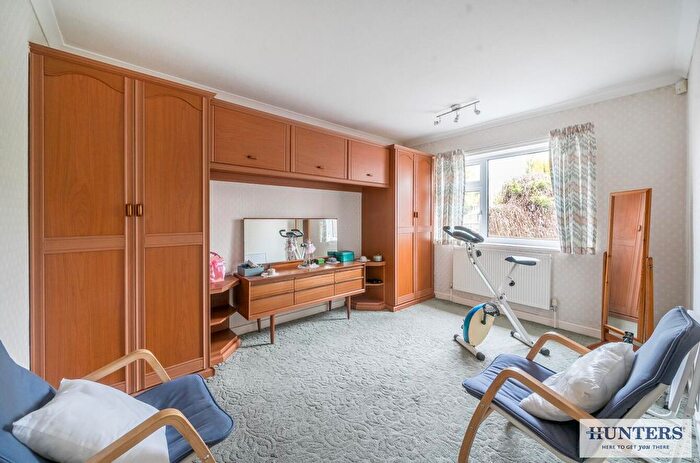 2 Bedroom Semi-Detached Bungalow For Sale In Courtneys, Selby, YO8