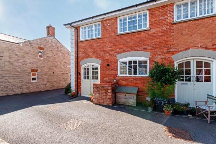 2 Bedroom Terraced House For Sale In Church Street, Bridport, DT6