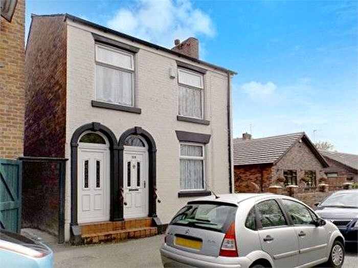 3 Bedroom Detached House To Rent In Hyde Road, Woodley, SK6