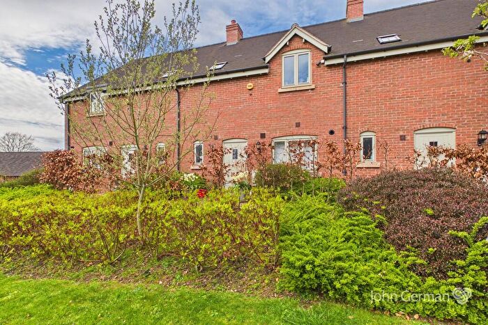 3 Bedroom Mews For Sale In The Priory, Stafford, ST18