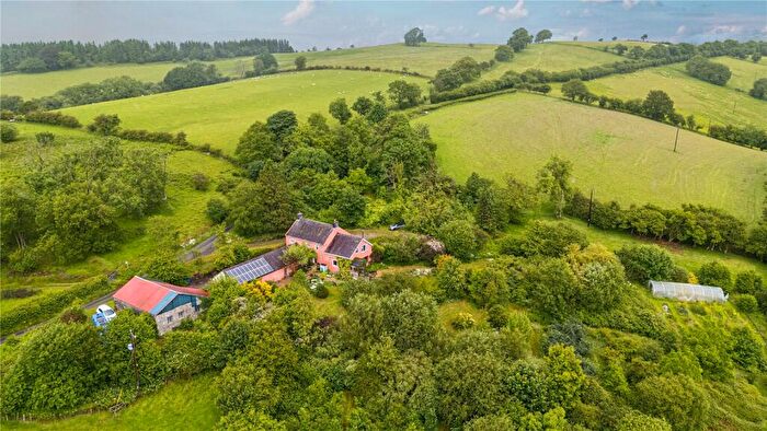 6 Bedroom Property For Sale In Llandovery, Carmarthenshire, SA20