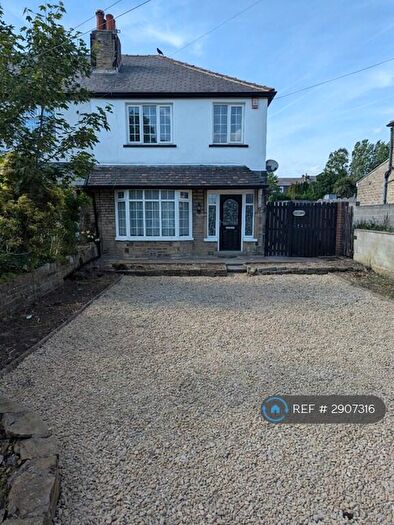 3 Bedroom Semi Detached House To Rent In Tyersal Road, Bradford, BD4