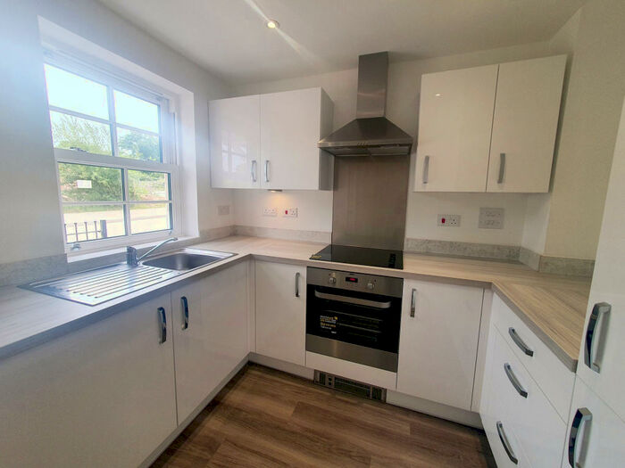 2 Bedroom House To Rent In Plant Farm Crescent, Berewood, PO7