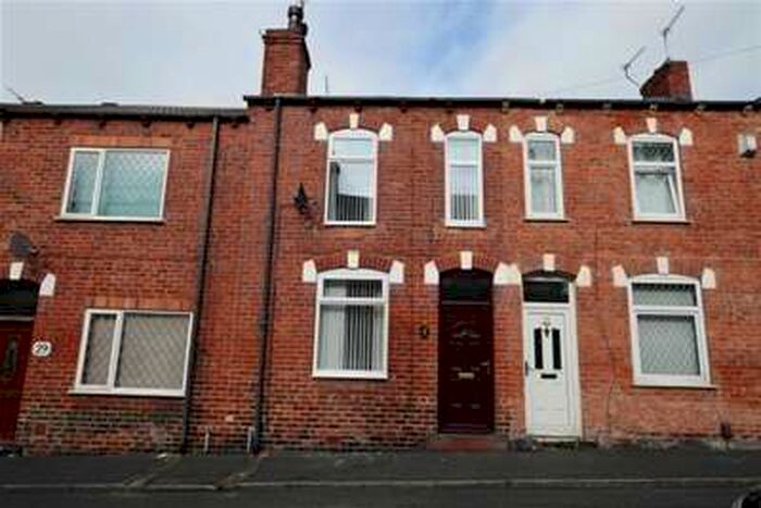 2 Bedroom Terraced House To Rent In Stanley Street, Castleford, WF10