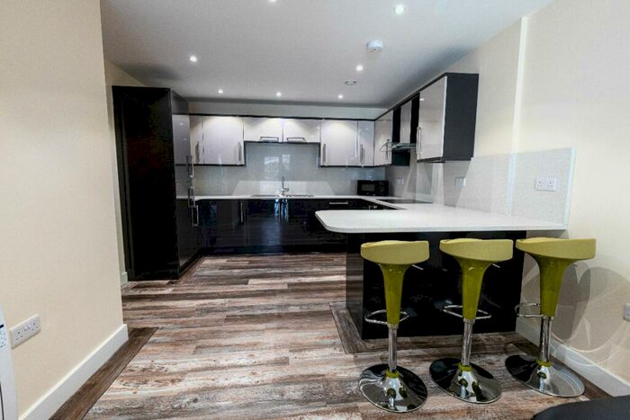 3 Bedroom Apartment To Rent In Ecco, S11