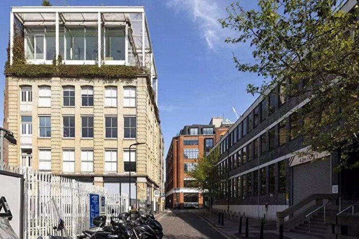 2 Bedroom Flat To Rent In Vetro Building, Clere Street, London, EC2A