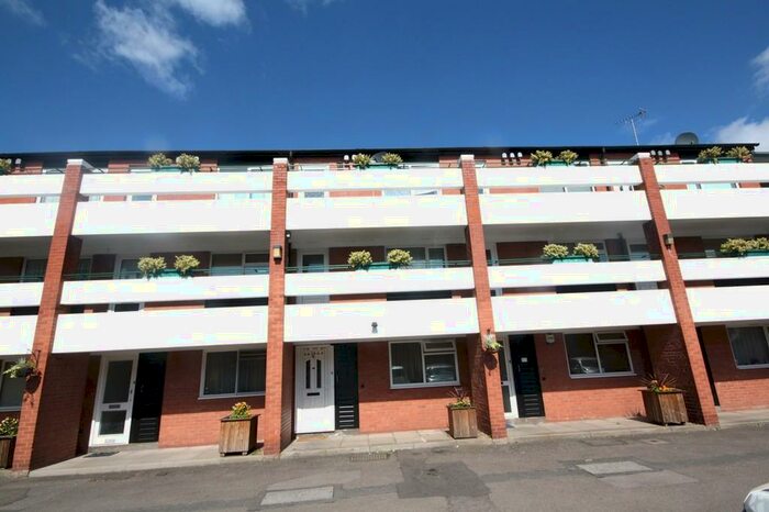 1 Bedroom Apartment To Rent In Ashleigh Gardens, Leicester, LE3