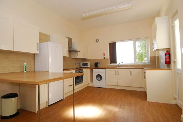 5 Bedroom House To Rent In Salisbury Road, Plymouth, PL4