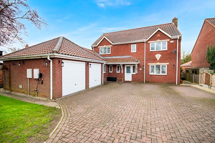 5 Bedroom Detached House For Sale In Prospect Mews, Misterton, Doncaster, DN10