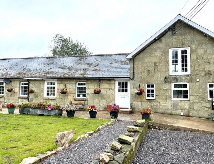 3 Bedroom End Of Terrace House For Sale In Church Lane, Fovant, Salisbury, Wiltshire, SP3