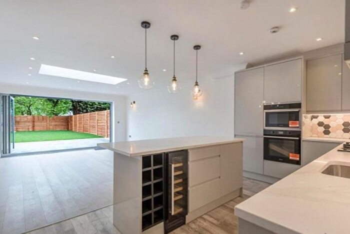 4 Bedroom Semi Detached House For Sale In Norman Way, London, W3
