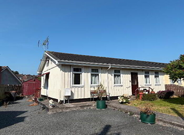 3 Bedroom Semi-detached Bungalows For Sale In Huntly Bungalows, Banbridge, BT32