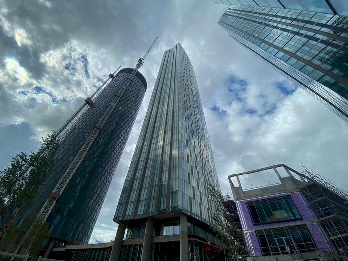 2 Bedroom Flat To Rent In Silvercroft Street, Manchester, M15