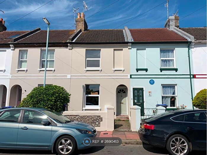 3 Bedroom Terraced House To Rent In Cranmer Road, Worthing, BN13
