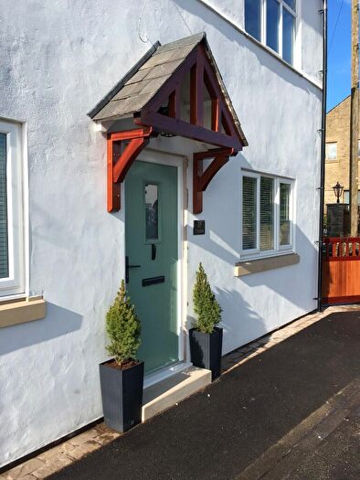 2 Bedroom Apartment To Rent In Greave, Stockport, Greater Manchester, SK6