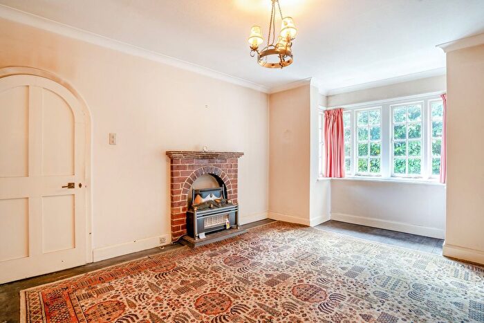 4 Bedroom Detached House For Sale In St. Lawrence Road, Chepstow, Monmouthshire, NP16