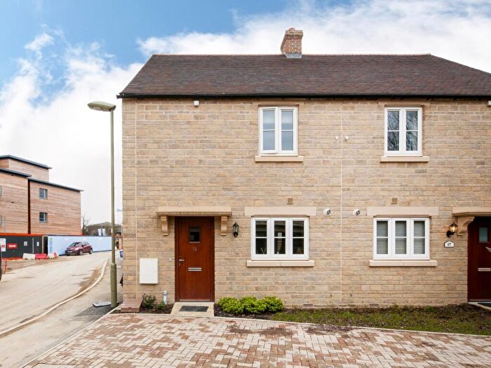 2 Bedroom Semi-Detached House To Rent In Buttercross Lane, Witney, OX28