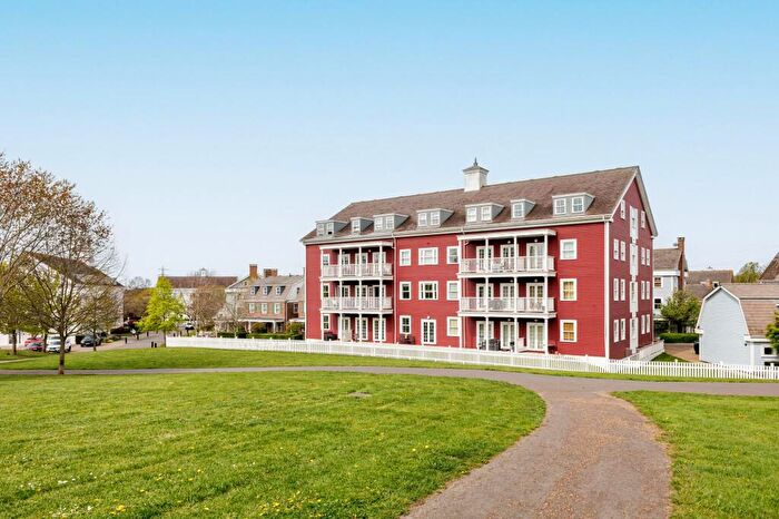 2 Bedroom Apartment For Sale In Lewiston Close, Canterbury Hall, KT4