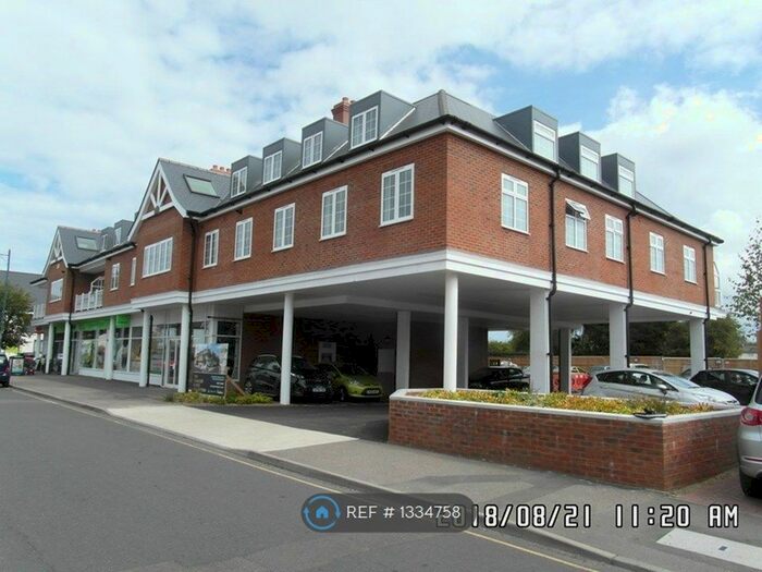 1 Bedroom Flat To Rent In Chaucer House, Whitstable, CT5