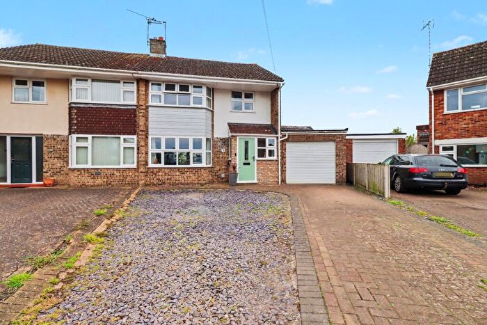 3 Bedroom Semi-Detached House For Sale In Gresham Close, King's Lynn, Norfolk, PE30