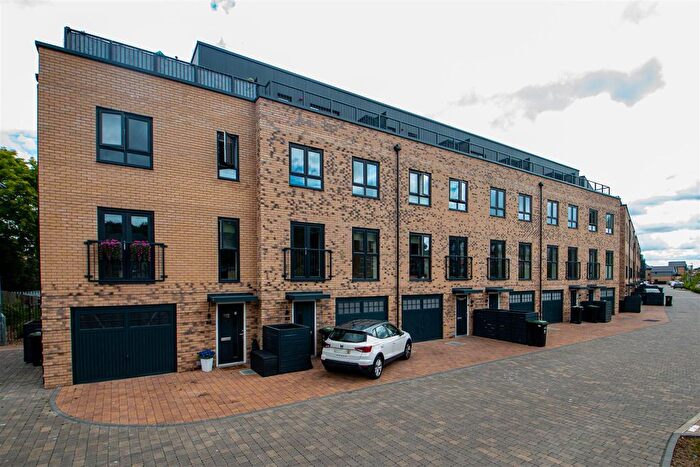 3 Bedroom Property To Rent In Charles English Close, Ipswich, IP1