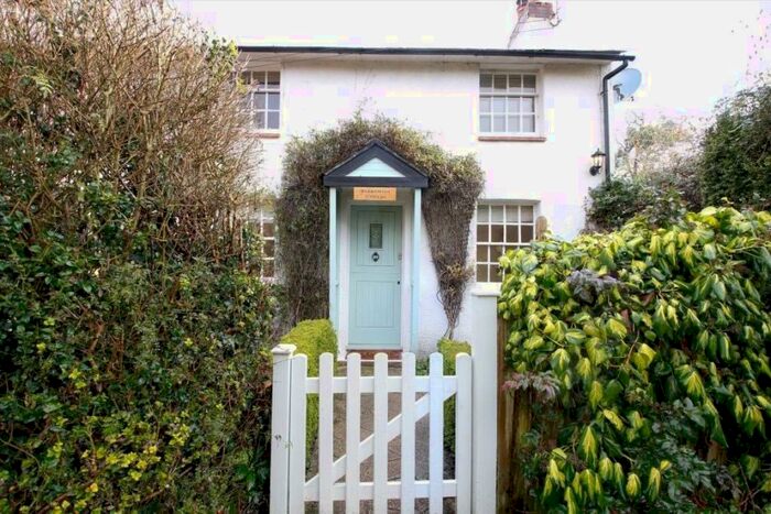 3 Bedroom House To Rent In Hare Hatch, RG10