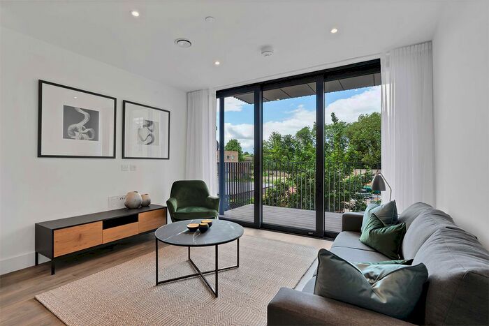 2 Bedroom Flat To Rent In Epsom House, 2, Fairfield Avenue TW18