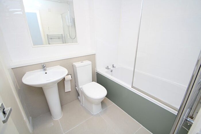1 Bedroom Flat To Rent In Rowland Court, Croydon, CR0