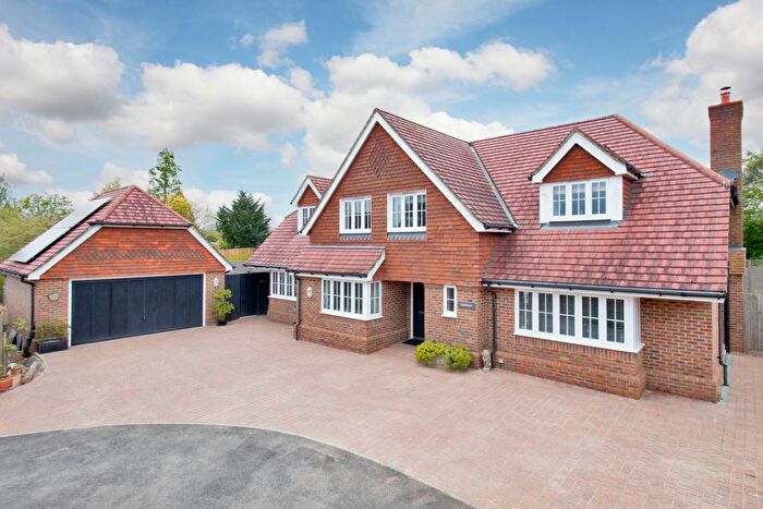 5 Bedroom Detached House For Sale In Chart Road, Sutton Valence, Maidstone, Kent, ME17