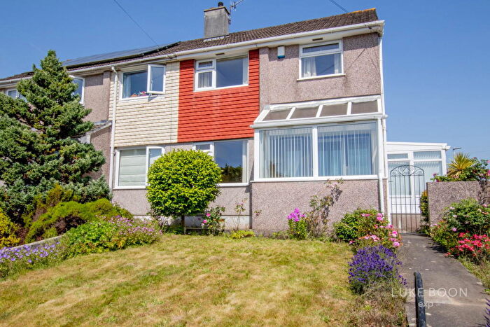 3 Bedroom Semi-Detached House For Sale In Plympton, Plymouth, PL7