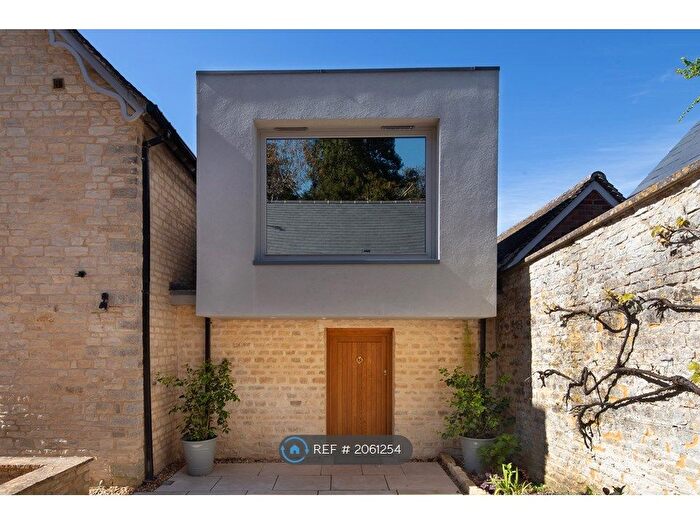 4 Bedroom Detached House To Rent In The Rookery, Chesterton, Bicester, OX26