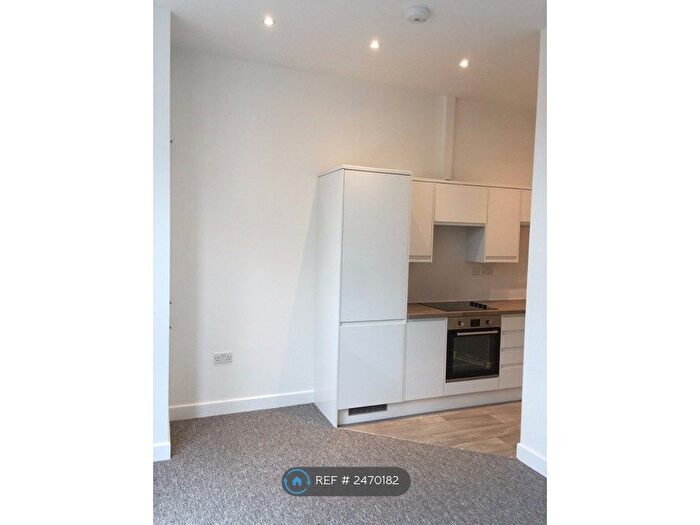 1 Bedroom Flat To Rent In Tregonwell Road, Bournemouth, BH2