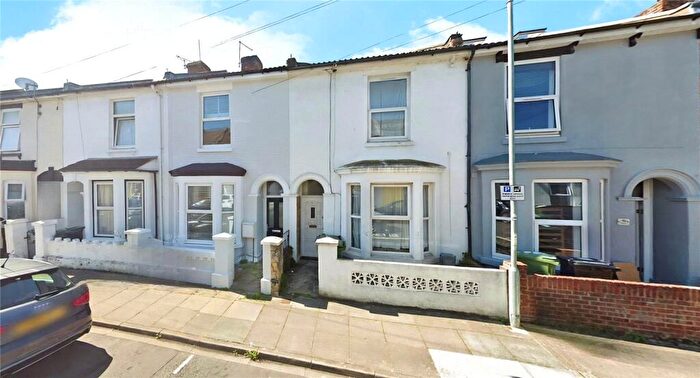 5 Bedroom House To Rent In Hudson Road, Southsea, Hampshire, PO5