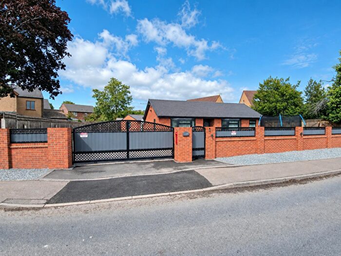 2 Bedroom Detached Bungalow For Sale In Smorrall Lane, Bedworth, CV12