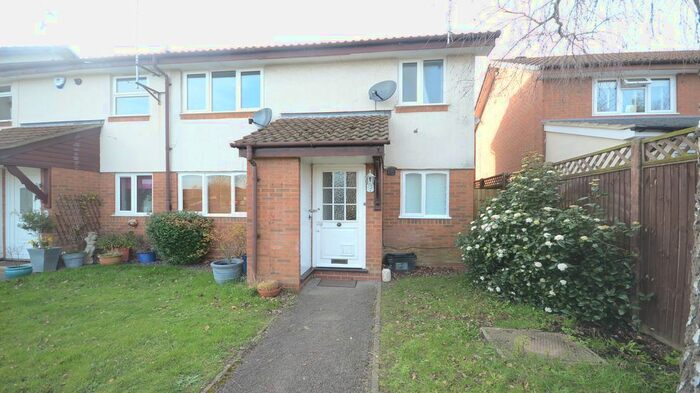 1 Bedroom Maisonette To Rent In Shackleton Way, Woodley, Reading, RG5