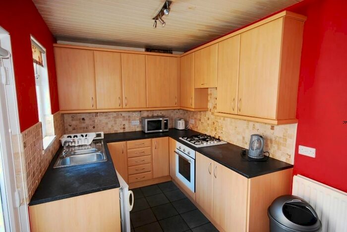 4 Bedroom Terraced House To Rent In Kimberley Gardens, Jesmond, Newcastle Upon Tyne NE2