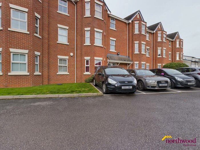 2 Bedroom Flat To Rent In Humbert Road, Etruria, Stoke-on-Trent, ST1