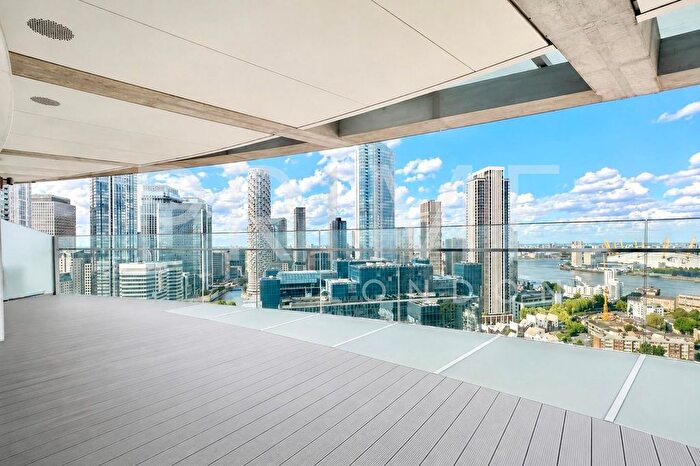 1 Bedroom Flat For Sale In Arena Tower, Crossharbour Plaza, Canary Wharf, E14