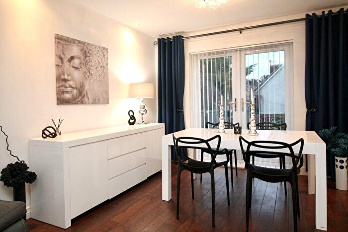 4 Bedroom Detached House For Sale In Solway Road Bishopbriggs, G64